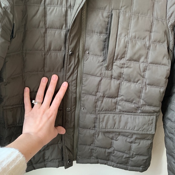 Kenneth Cole Reaction Dark Green Down Jacket - Picture 8 of 15